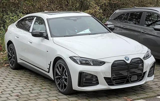 2025 BMW i4 (photo for reference, not the listed car)