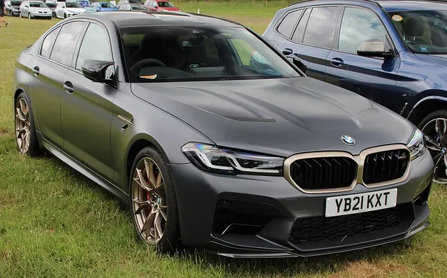 2025 BMW M5 (photo for reference, not the listed car)