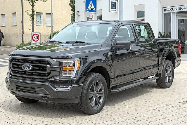 2023 Ford F-150 (photo for reference, not the listed car)