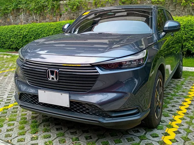 2027 Honda HR-V (photo for reference, not the listed car)