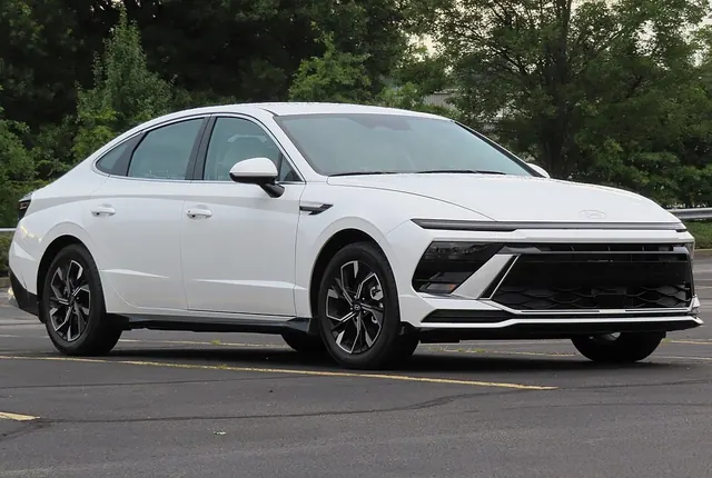 2026 Hyundai Sonata (photo for reference, not the listed car)