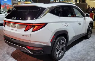 2026 Hyundai Tucson Hybrid, a photo of this model, not the listed car