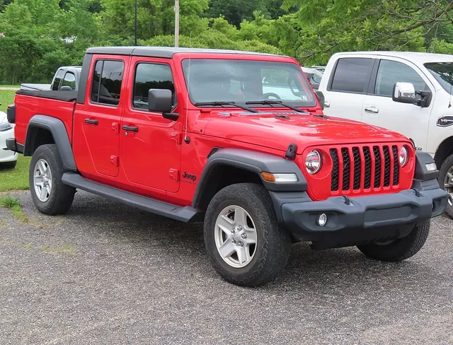 2023 Jeep Gladiator (photo for reference, not the listed car)