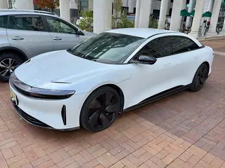 2026 Lucid Air Touring, a photo of this model, not the listed car