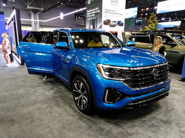 2024 Volkswagen Atlas Cross Sport (photo for reference, not the listed car)